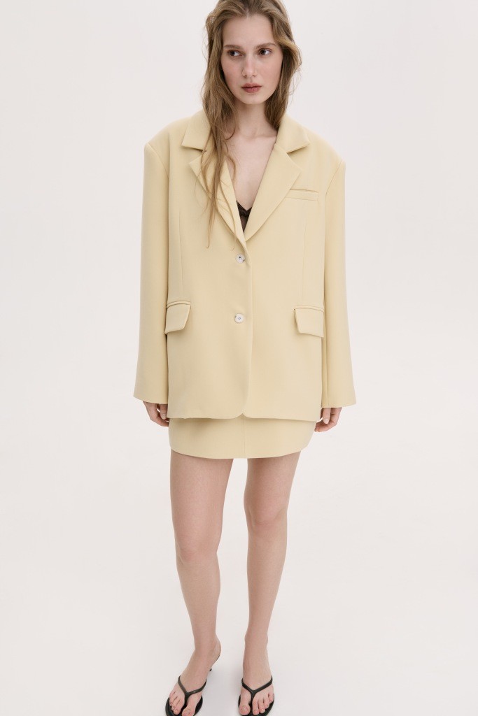 ОБʼЄМНИЙ ПОДОВЖЕНИЙ ЖАКЕТ ПРЯМОГО СИЛУЕТУ 1169 зображення